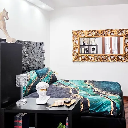 Apartamento Colosseum Historic - 17th Century Building *